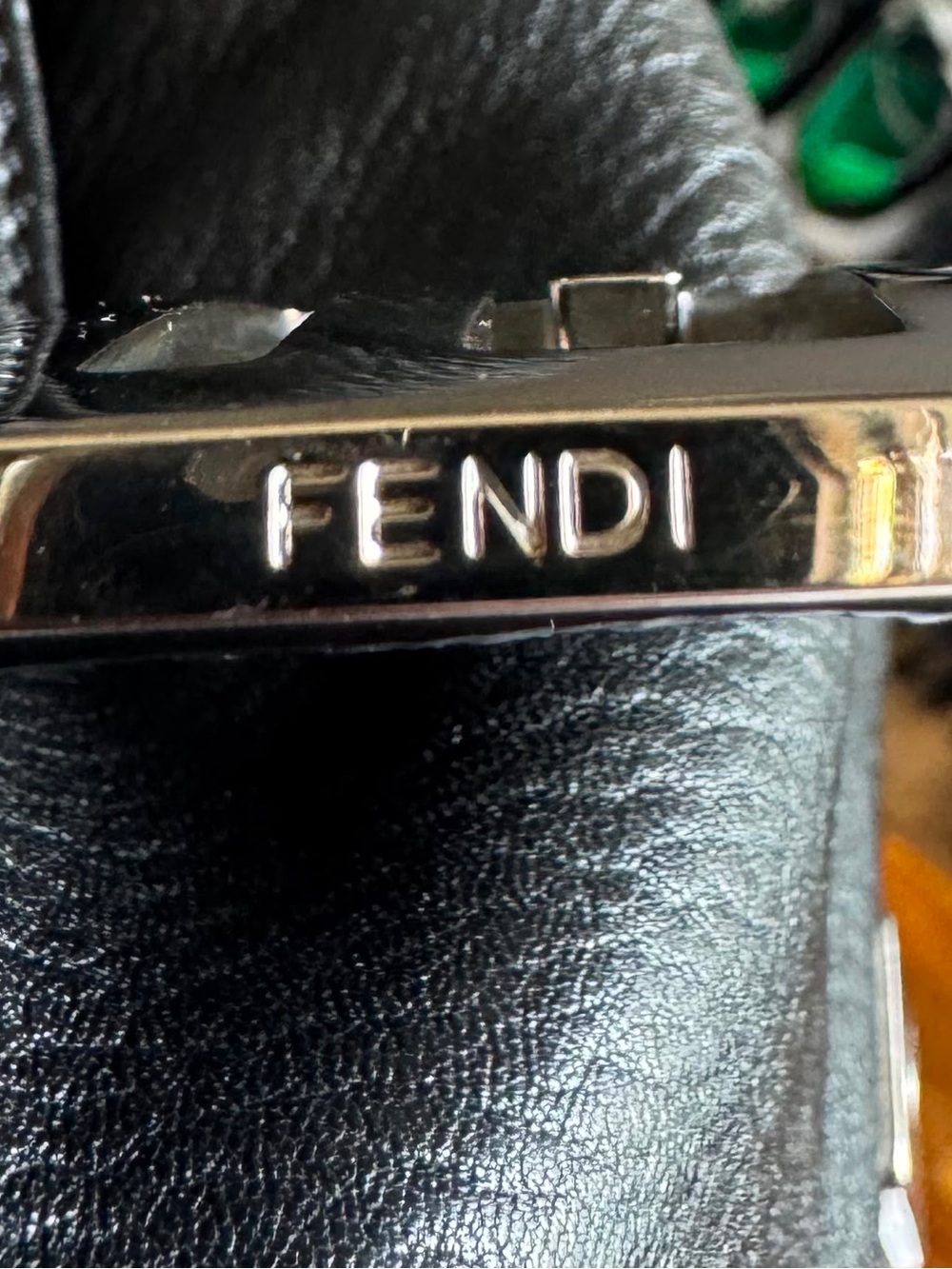 Fendi Black Leather Baguette Shoulder Bag with FF Silver-Tone Logo Clasp - Picture 4 of 6